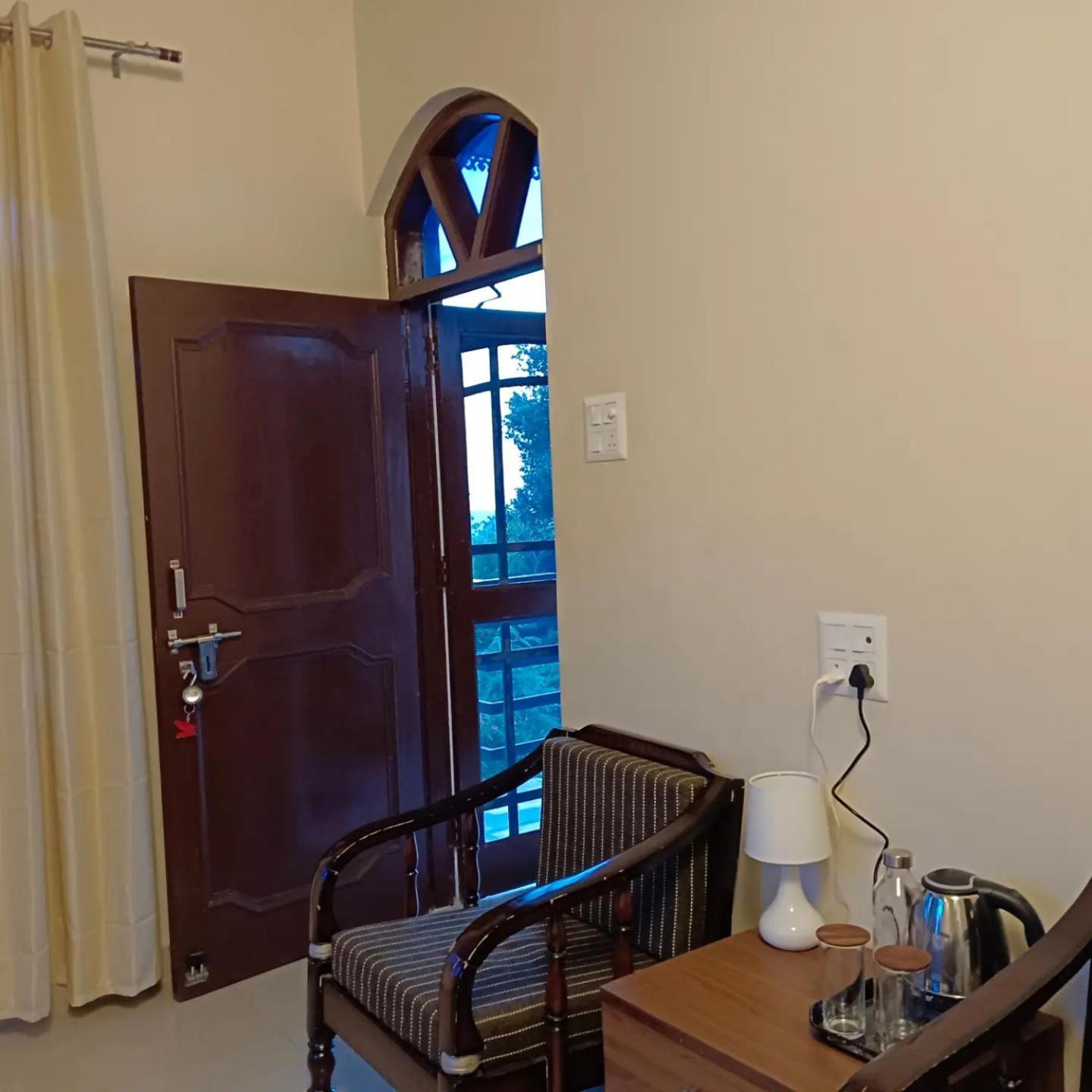Aditya Homestay Bir-Billing Surrounded By Mountains Exterior photo