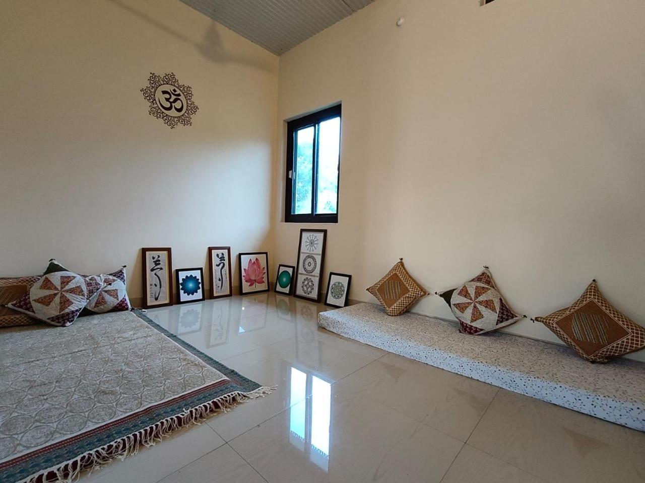 Aditya Homestay Bir-Billing Surrounded By Mountains Exterior photo
